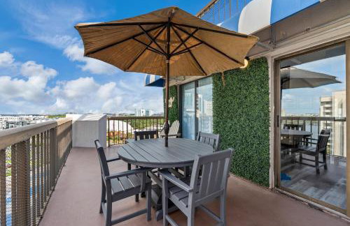 Fireworks View Getaway with Terrace and Kitchenette - Foto 5