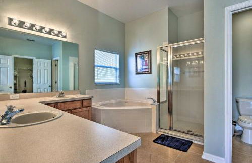 10 Mi to Disney Resort Home with Pool and Spa - Foto 16