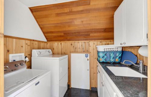 Walk to the Village, Hot Tub, SHARC pass, AC, Games, Bikes, Grill, Pet-Friendly - Foto 47