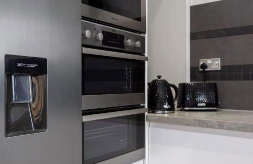 The Wilmslow House Free Parking - Close to Airport - Foto 29