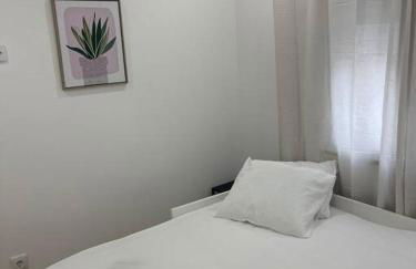 Lovely 2 bedroom apartment in South Lisbon - Foto 9