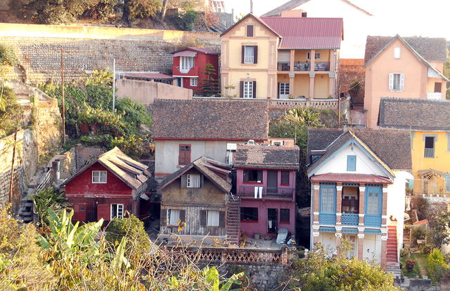 City tour and Tsimbazaza Zoo - Photo 5