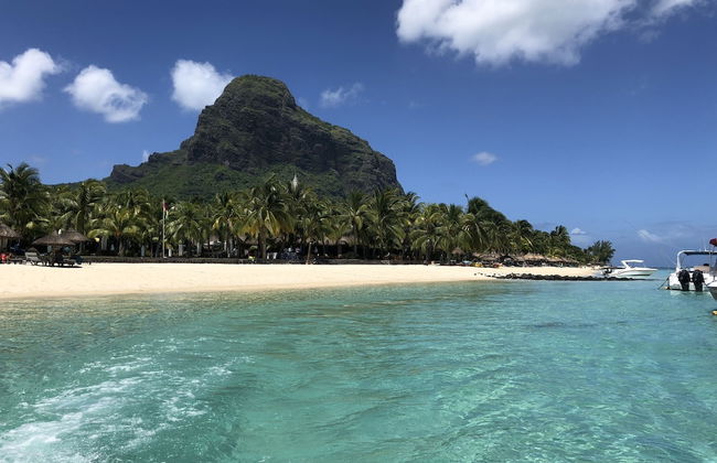 Villa with Heated Pool - Photo 41