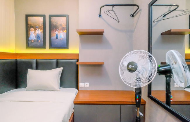 Modern Look 2BR at 28th Floor Podomoro Golf View Apartment - Photo 7