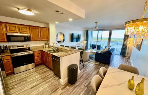 Balcony King Suite - Lake & Pool view - Foto 18