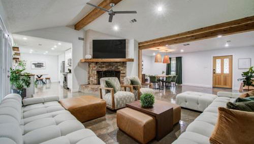 Rustic Modern Escape - 4BD-2BA with Pool & Patio - Foto 2