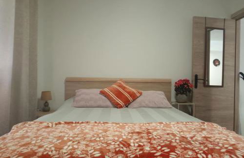 Cosy appartement RDC-terrasse et parking privé - Foto 22