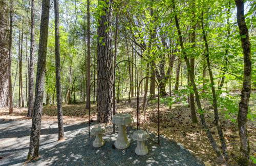 Lux, designer 8-acre retreat with private creek - Foto 53