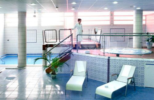 Charmant T2 avec piscine, idéal pour les curistes - Foto 9