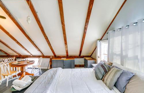 Hike, Fish and Ski Riverside Barn Loft in Lee - Foto 12