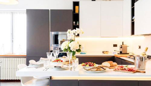 LAKESIDE SERENITY ESCAPE - Lakefront, Air Conditioning, Private Parking - Foto 5, stove