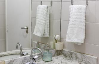 Apartamento vista mar Atalaia todos quartos climatizados - Foto 19