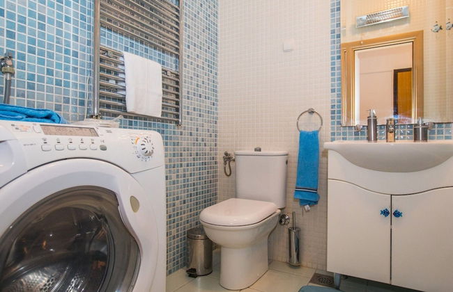 Apartment 3 Beaches With Free Parking - Photo 25