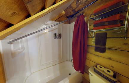 Canyon View Family Cabin, Deck, TV Room, Games, BBQ, Campfire - Foto 8