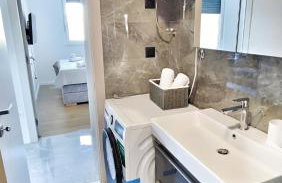 Lux Apartman Nina&Martina' New 2025- free garage parking - Foto 14