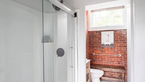 Jennifer's Historic Riverfront Loft City Views - Foto 5