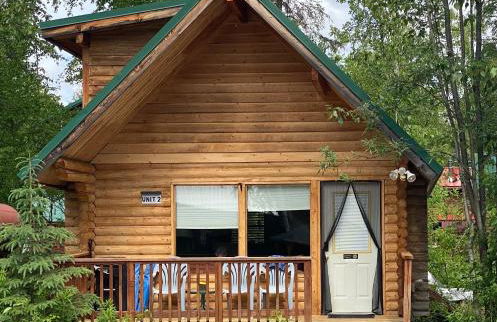 Talkeetna Log Cabin with Hot Tub Unit 2 - Foto 1