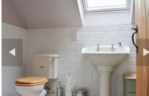 The Stables Holiday Let - Photo 11