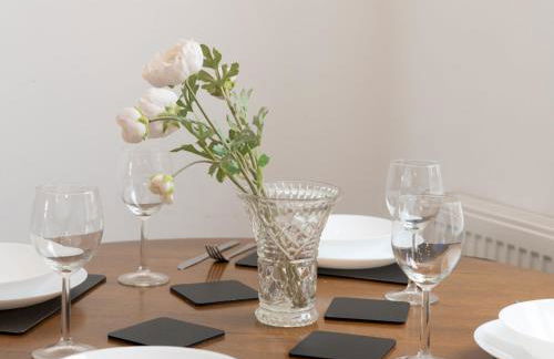 Pass the Keys 2BR House Garden Sleeps 6 Elizabeth Line - Foto 22