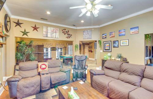 Explore Gulf Coast and Beyond! Home with Yard and Games - Foto 7