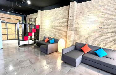 IY Loft 4 - Open Plan Garage Style - Up to 4 people - Foto 5