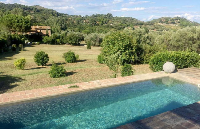 Porto Ercole Tuscany Coast Classic Charm in Fabulous 18th c Farmhouse now Chic Designer Villa w P - Photo 18