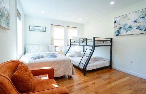 Elegant 4BR Home Yard 4 Parking in Dedham - Foto 42