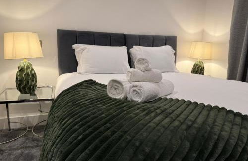 Large Luxury 5BDR Home 2 Bath and Free Parking - Foto 7