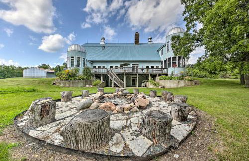 Luxe Barndominium with Home Gym, Theater, and More! - Foto 43