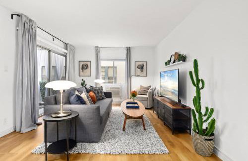 Double King Suite with Patio Dining and Parking NRP21-00386 - Foto 1