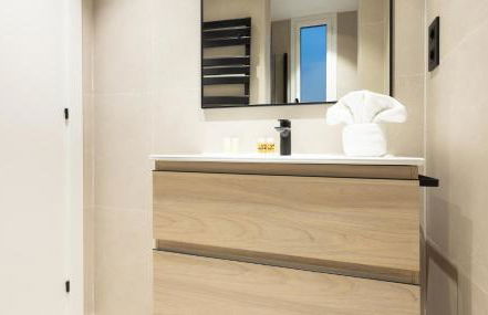 Stay U-nique Apartments Balmes II - Photo 16