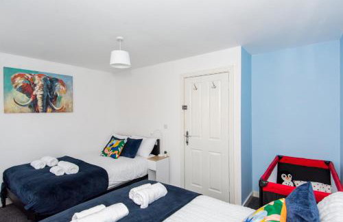 Workers Families Pet Friendly 7Bed 2Bath and WC Free Parking Garden 14PPL - Photo 19