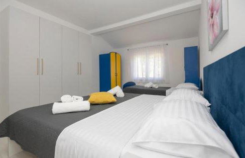 Awesome Home In Veliki Prolog - Foto 30