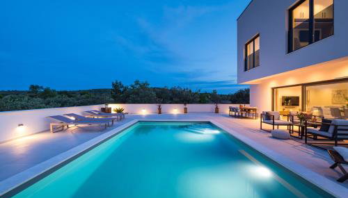 Villa Kurnatari - Photo 3