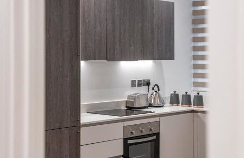 Welcoming and Spacious Apartment- Excellent Location - Foto 28