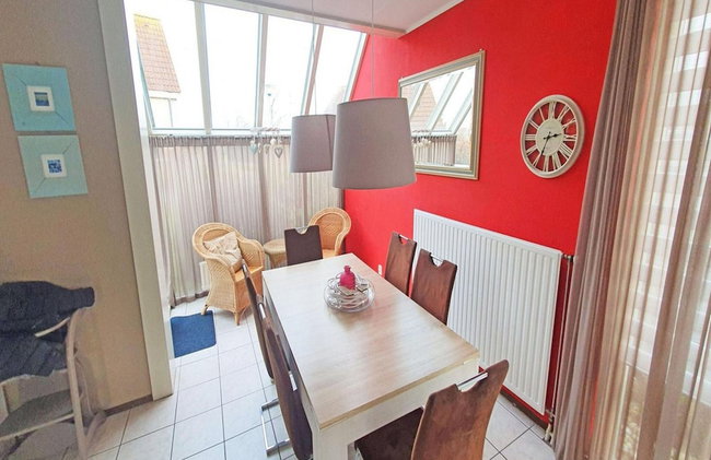 Appealing Bungalow With Garden - Photo 59