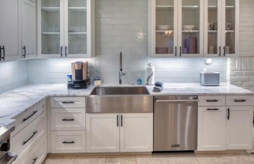 Updated Historic Villa 3 BR suites Walk Everywhere - Foto 16