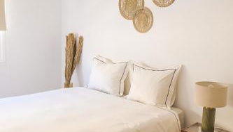 La Petite-home near AirPort-wifi-garage-elevator-homely - Foto 5