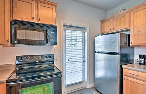 Walk to the Waves! Pass Christian Beach Retreat - Foto 8