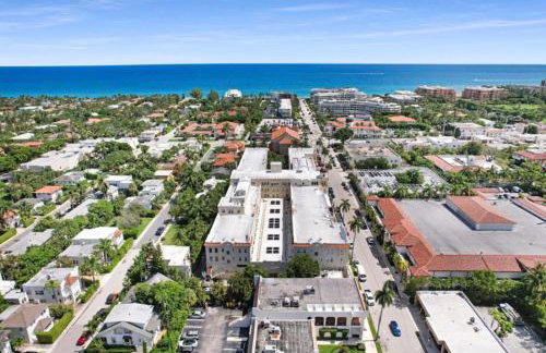 TROPICAL Palm Beach NEW SUITE 3 Beds 2 BEDRS &2BATHROOMS ENSUITE BEACH 5 MINOutdoorPOOL Garden - Photo 24