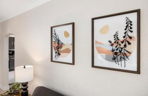 Cozy Mid Century Oasis with 2 KING beds - Foto 23