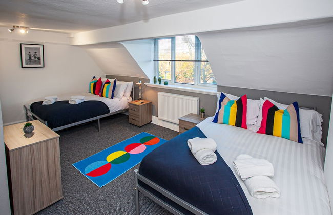 The Manchester Pad - Sleeps 12 - Foto 11