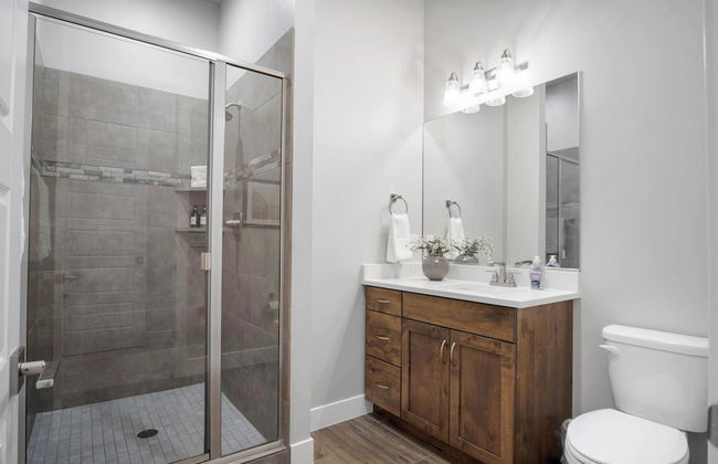 Coral Paradise Community Pool - Photo 25