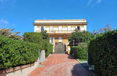 Seafront loft in Liberty villa - Foto 9