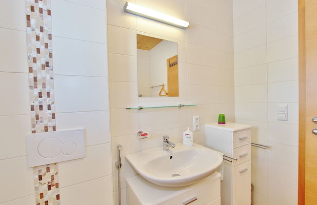 Modern Apartment Near Ski Area in St Johan in Tyrol - Foto 12