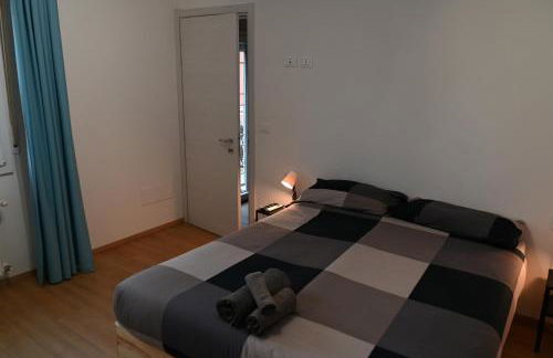 Grigio Perla Panigale, villetta con giardino, 3 camere, parcheggio privato fino 3 posti auto - Un oasi di tranquillità - Vicina all'Aeroporto, Unipol Arena e Fiera - Photo 62