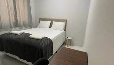 Apartamento em bairro nobre com garagem - Foto 1