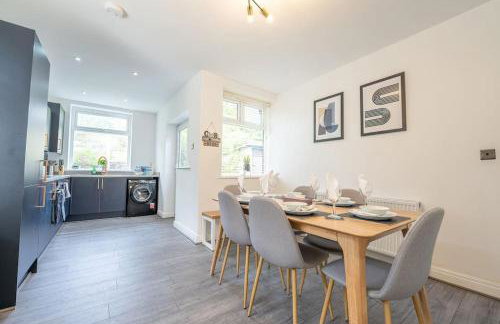 High Peak 5-Star Haven Gardens, Parking & WiFi - Foto 4