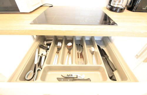 Disponible - Appartement Entier - Matelas Emma - RER B Laplace, 5mn Paris - 2 pers - Parking Rue Gratuit - Tout équipé - RDC - 1 - Foto 14