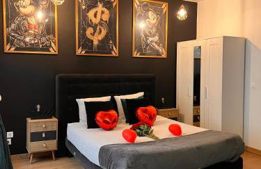 R.Suite - Photo 2